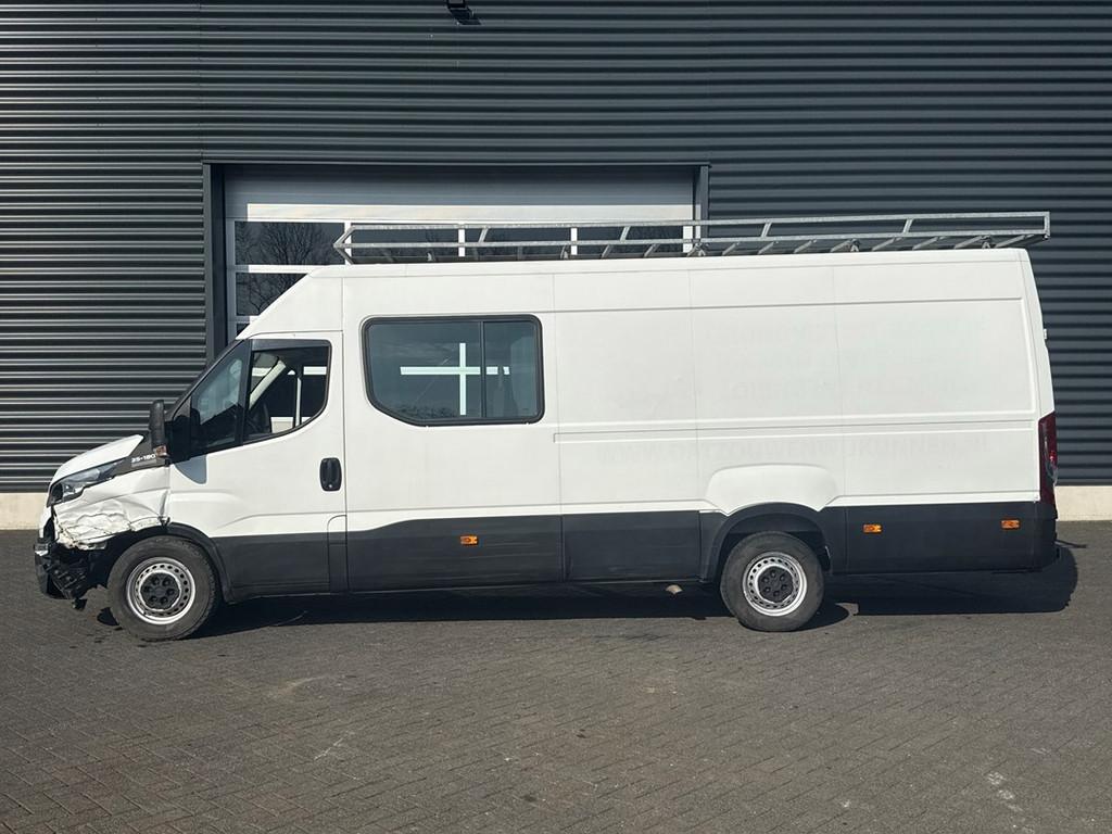 Iveco Daily 3.0 410 L4H2, 5 persoons, trekhaak, Auto's, Automaat, Achterwielaandrijving, Gebruikt, Euro 6