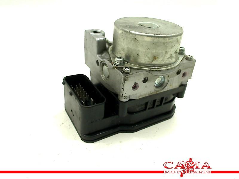 ABS POMP Triumph Tiger 800 XR XC 2014-2017 (22010), Motoren, Dhr. S. di Majo, Gebruikt, Info@cama-motorparts.nl, P.J. Troelstraweg 8 8
3144 CX  MAASSLUIS, NL