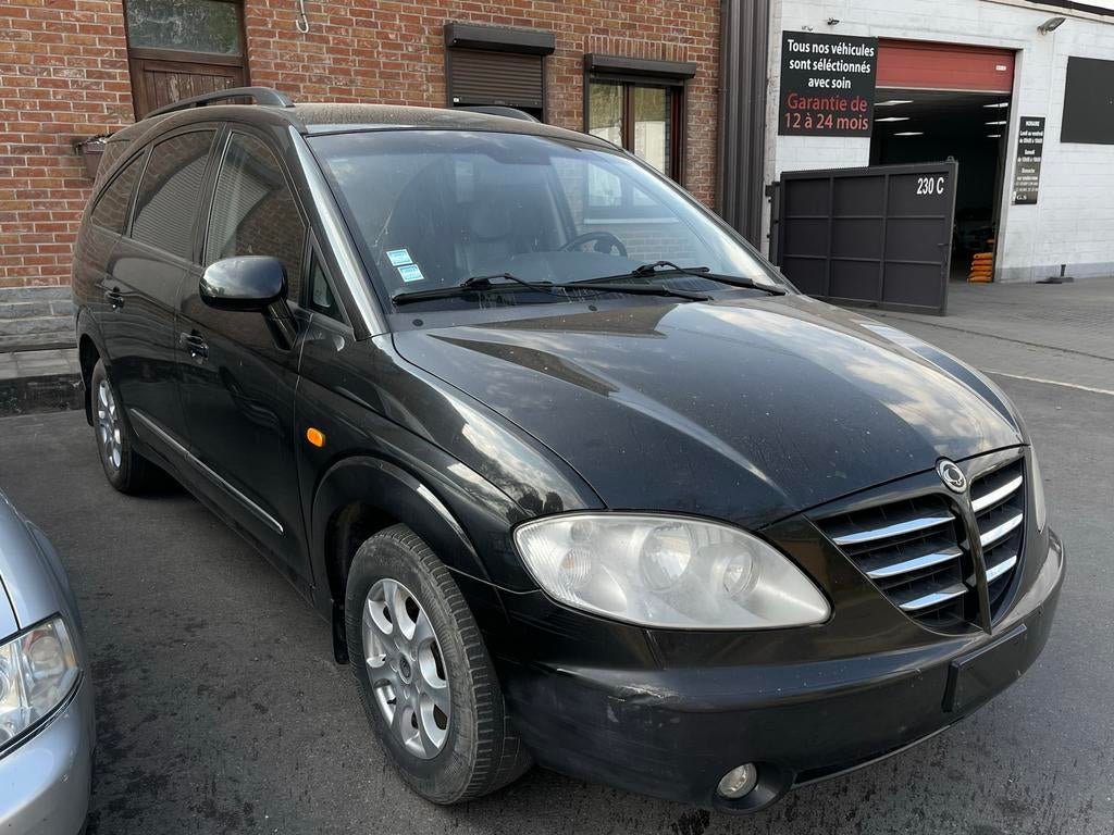 Sangyong 2.7cdi//Roule parfaitement//Aucun souci//An 2007//, Auto's, SsangYong, Leder en Stof, 120 kW, Particulier, Rodius