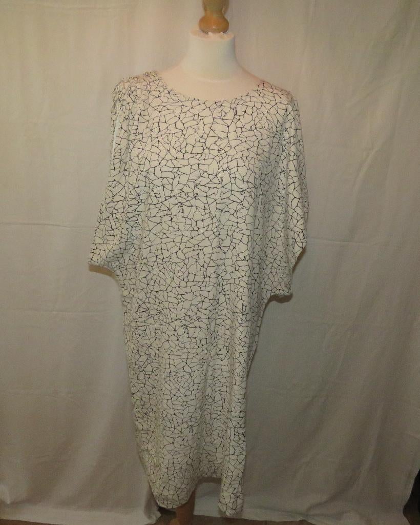 Essentiel jurk kleedje, Kleding | Dames, Jurken, Ophalen of Verzenden, Maat 42/44 (L), Wit