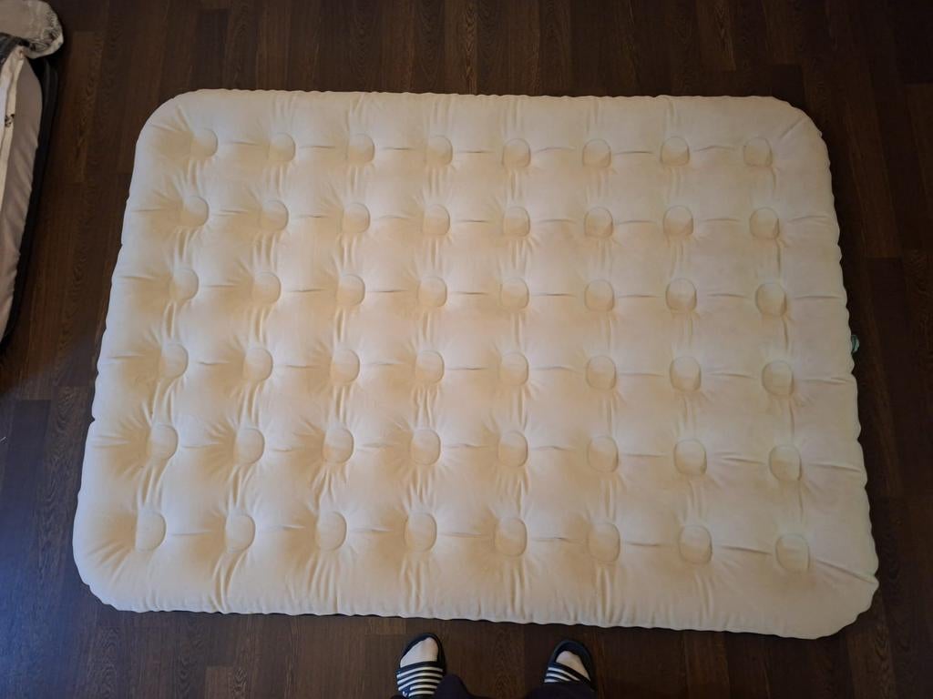 Luchtmatras Quechua air basic 140, Ophalen, Zo goed als nieuw, 2-persoons