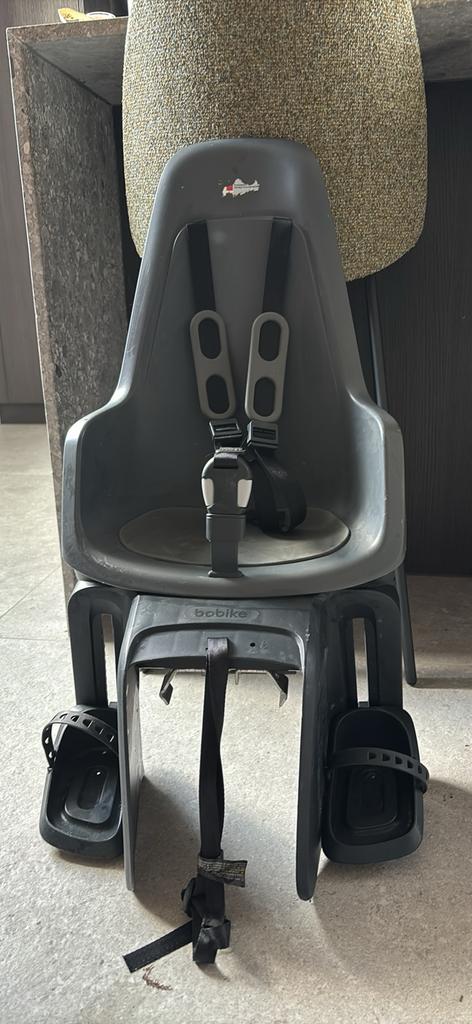 Fietsstoel bobike, Fietsen en Brommers, Ophalen, Achterzitje, Voetsteuntjes, Zo goed als nieuw