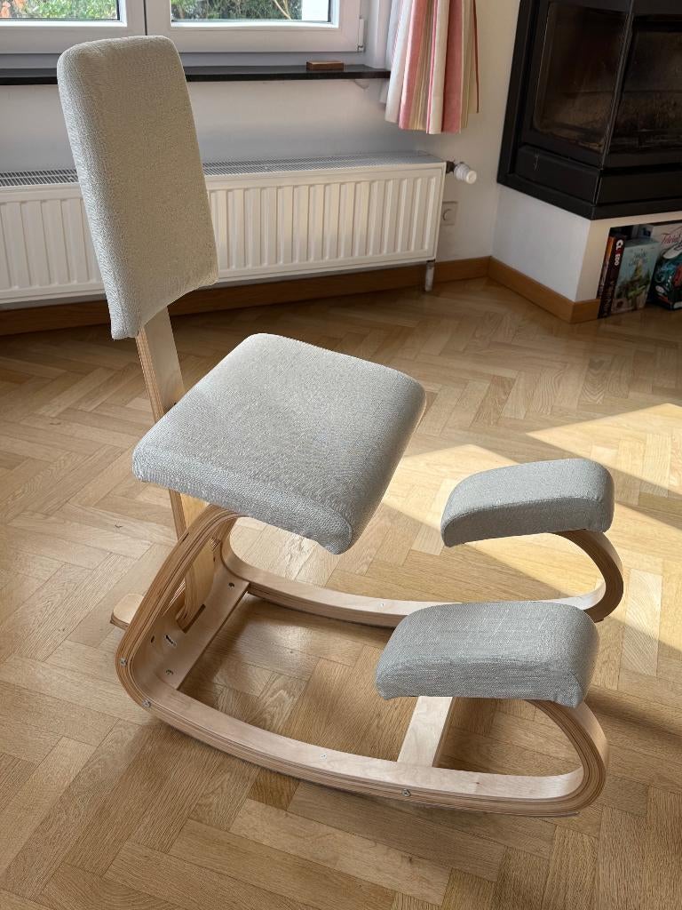 Chaise ergonomique à genoux en bois, Neuf, Beige, Enlèvement, Chaise de bureau