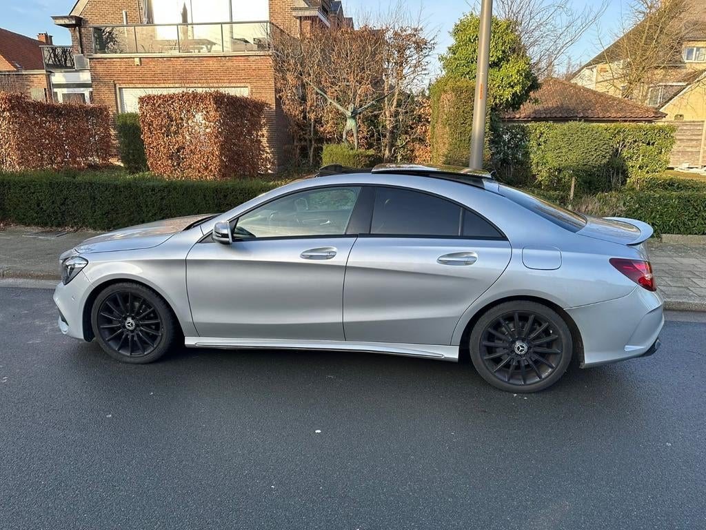 MERCEDES CLA 200d AMG 2018, Auto's, Automaat, CLA, Diesel, Particulier