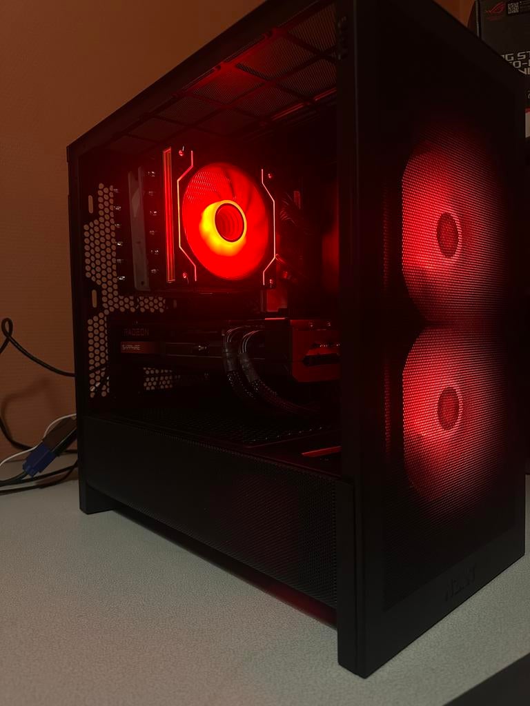 Gaming PC i7 14th DDR5 32G, Computers en Software, Desktop Pc's, 32 GB, Virtual Reality, Ophalen of Verzenden, Zo goed als nieuw