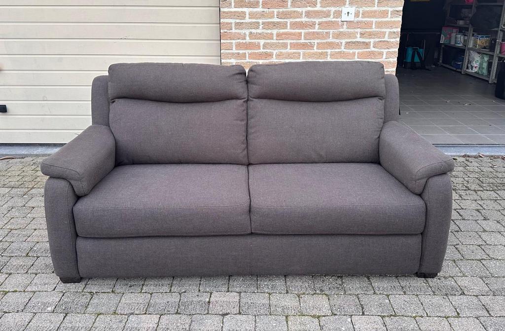 Zetel, Enlèvement, Comme neuf