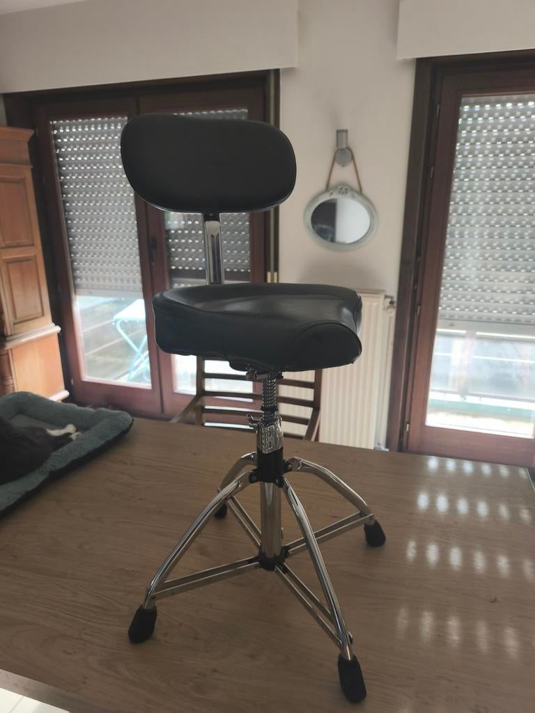 Tabouret avec dossier Dixon pour batterie très très bon état, Musique & Instruments, Batteries & Percussions, Enlèvement