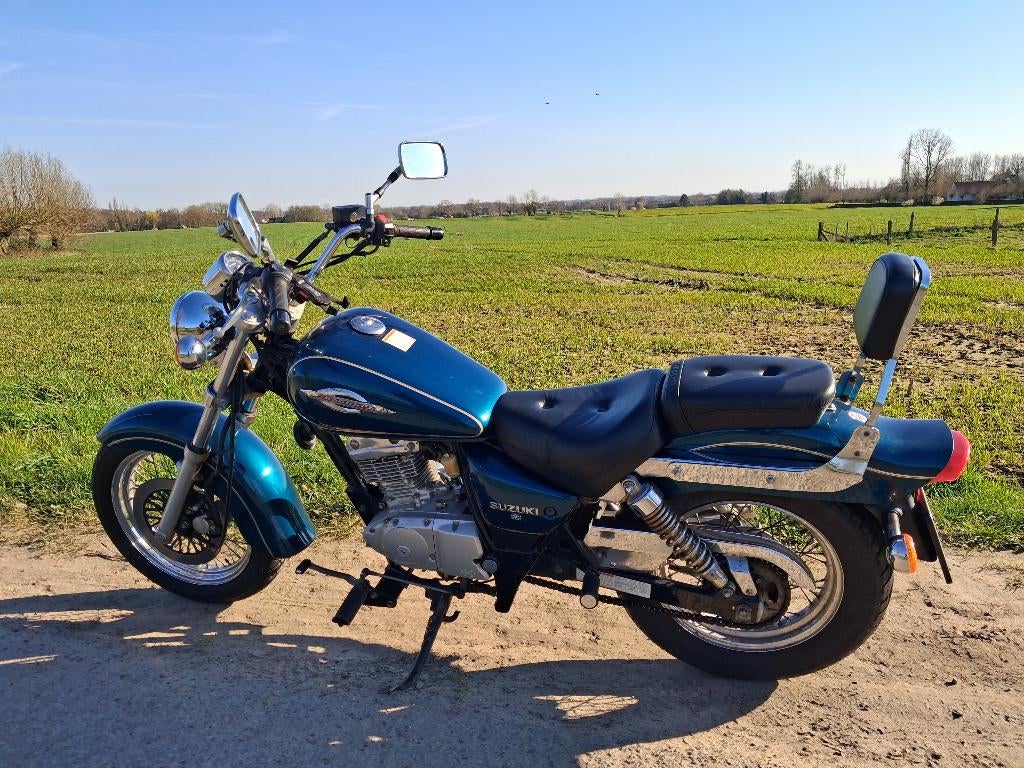 Suzuki gz125 marauder