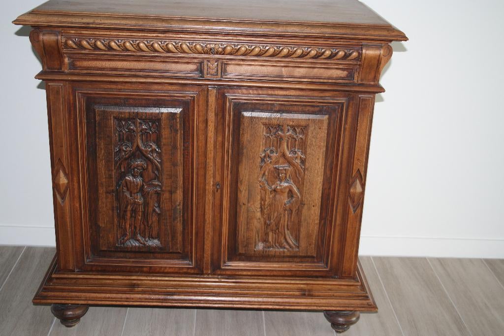 Mechels kastje, Antiek en Kunst, Ophalen