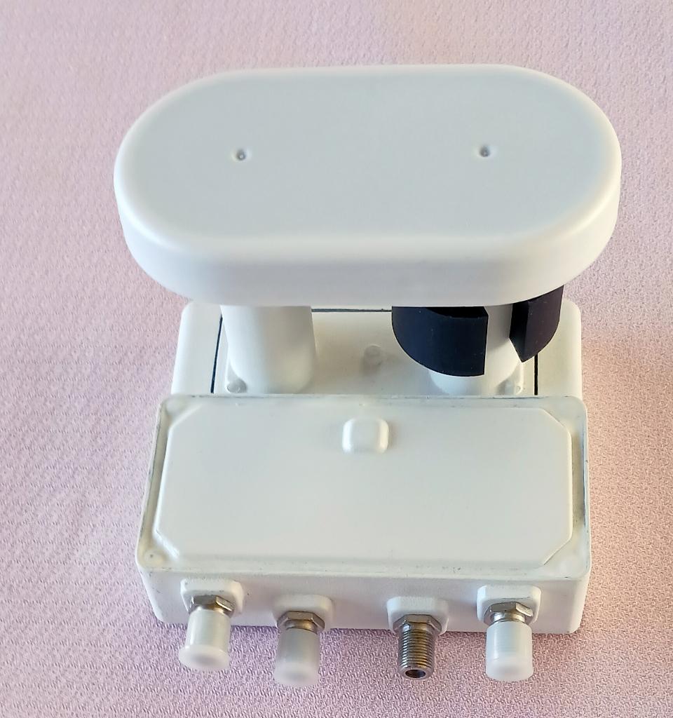 Quad Monoblock 4,3 voor 80 cm schotelantenne, Audio, Tv en Foto, Schotelantennes, Ophalen, Nieuw, (Schotel)antenne-accessoires