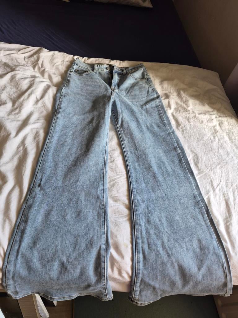 Jeans broek brede pijpen maat M, Ophalen