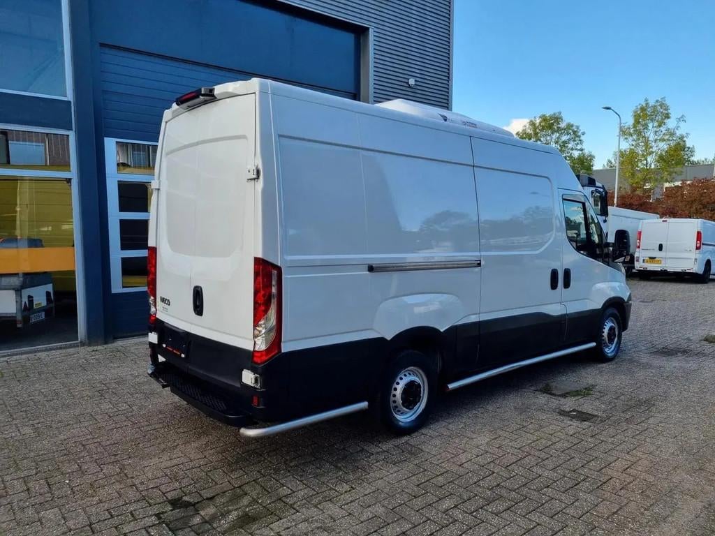 Iveco Daily 35S14 Kuhlwagen -20 Standby 230V/ CNG/ Erdgas, 100 kW, Euro 6, Entreprise, 5 portes
