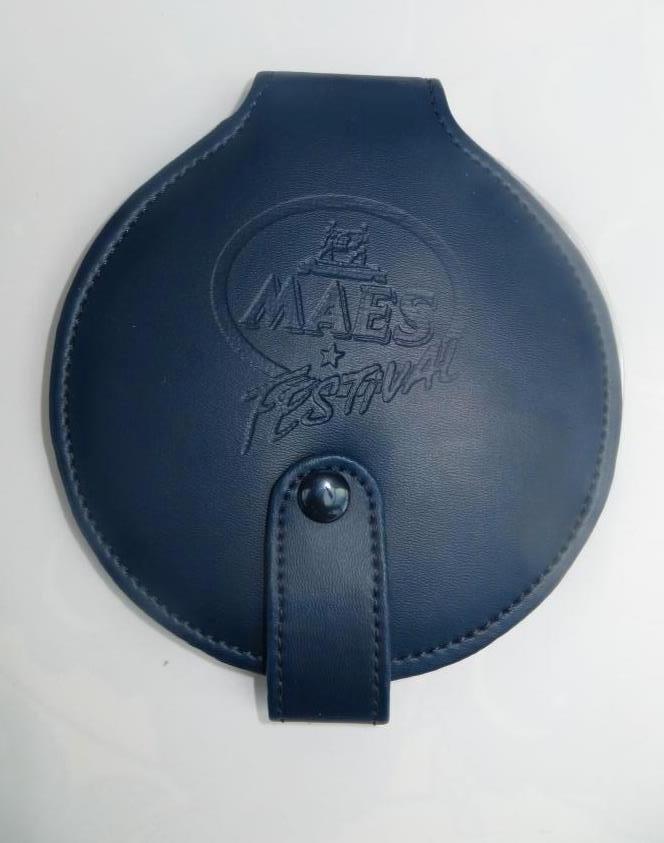 pochette pour 8 CD bleu foncé Maes festival, Collections, Marques & Objets publicitaires, Enlèvement ou Envoi, Neuf, Ustensile