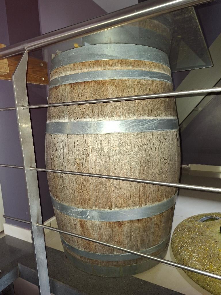 Tabourets met wijnton, Ophalen, Gebruikt, 60 tot 90 cm, Hout