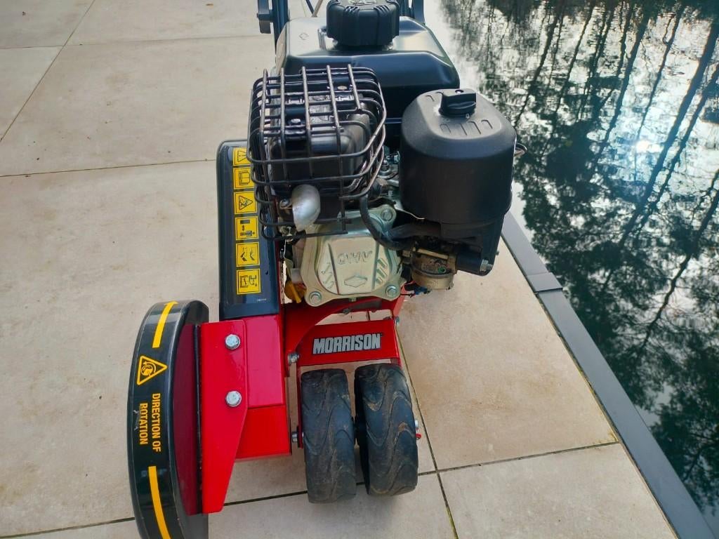 Morrison Briggs & Stratton serie 550 / Kantenmaaier, Tuin en Terras, Ophalen, Zo goed als nieuw, Overige soorten, Briggs & stratton