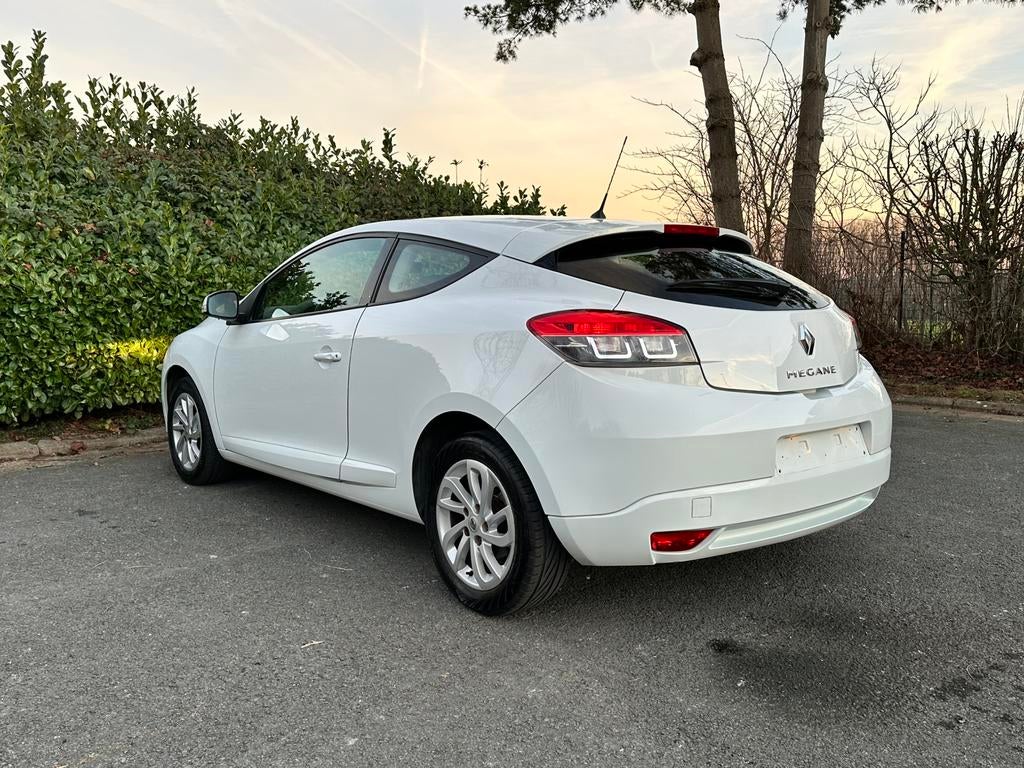 Renault Megane Coupé 1.2 Benzine 2014 Euro 5b 99.000km Airco, Auto's, Stof, 4 cilinders, Wit, Bedrijf