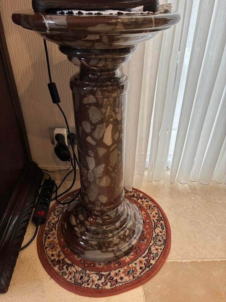 Marmeren zuil, Enlèvement, Comme neuf