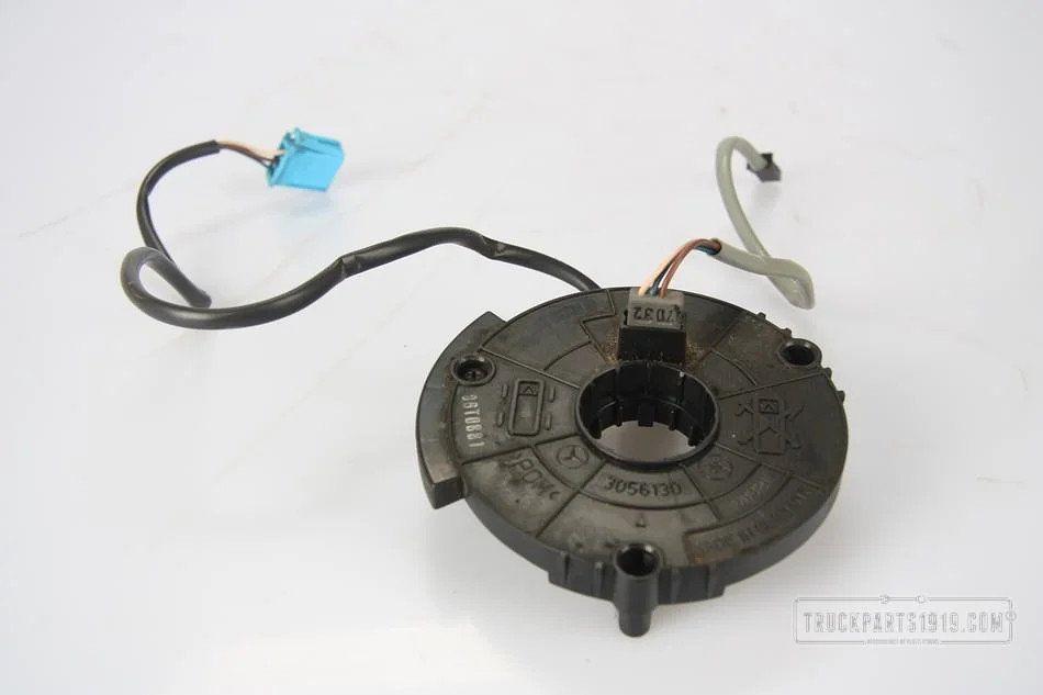 MAN Electrical System Contactdrager multi func stuur, Auto-onderdelen, Vrachtwagen-onderdelen, MAN, Gebruikt, Ophalen