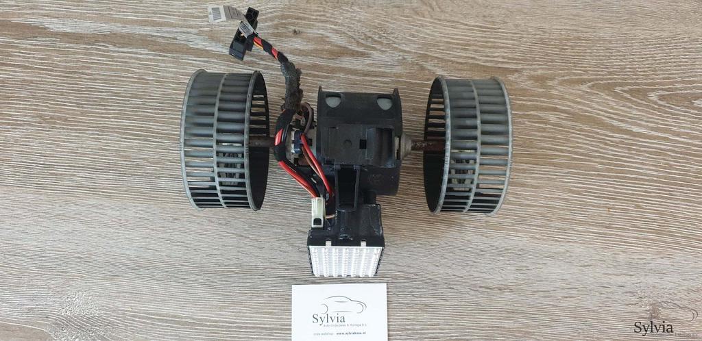 Kachelmotor BWM 5 / 6 serie E60 E61 E63 E64 6933910, -, Utilisé, -, Enlèvement ou Envoi