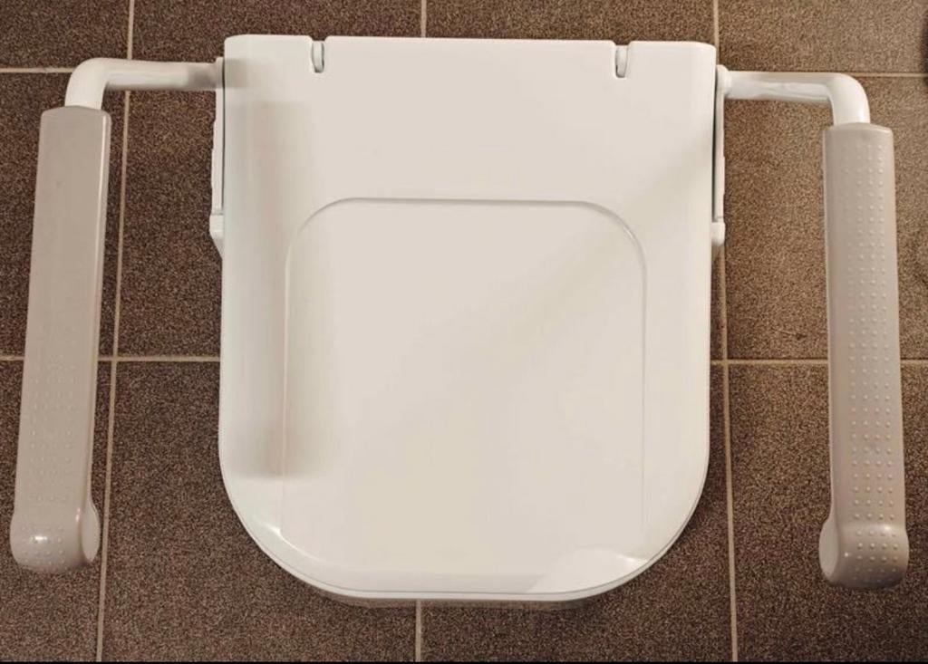 WC-verhoger met armsteunen en deksel, Diversen, Verpleegmiddelen, Ophalen