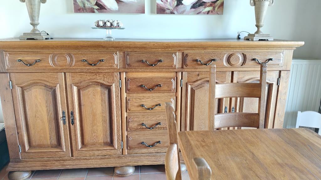 Eetplaats in Franse Eik, Huis en Inrichting, Complete eetkamers, Ophalen, Gebruikt, 6 tot 8 stoelen