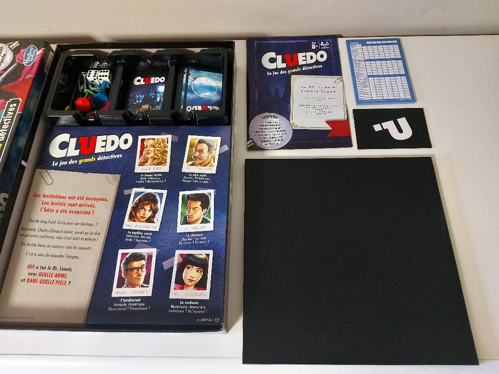 Cluedo - Bordspel (Hasbro Gaming), Vijf spelers of meer, Ophalen of Verzenden, Gebruikt, Hasbro gaming