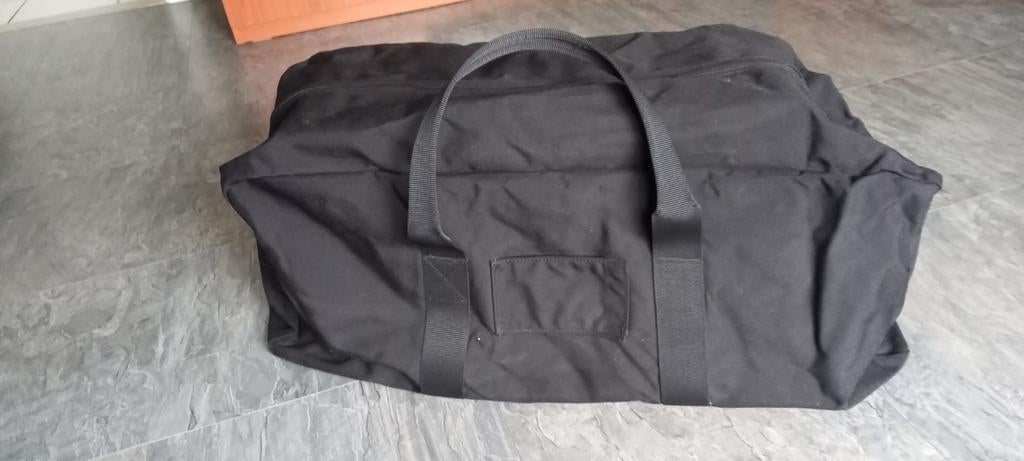 Nieuwe grote reistas, Handtassen en Accessoires, Tassen | Reistassen en Weekendtassen, Ophalen of Verzenden