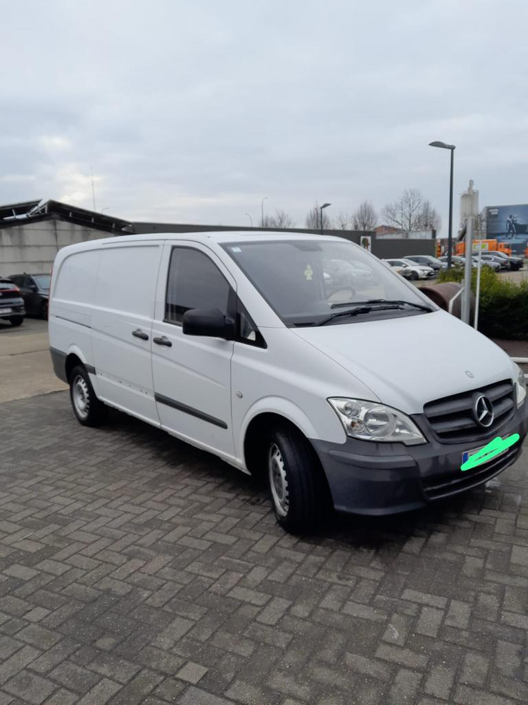 Mercedes Vito 113CDI L2 lichte vracht / 3 zit/ Trekhaak, Electronic Stability Program (ESP), Wit, Mercedes-Benz, Particulier