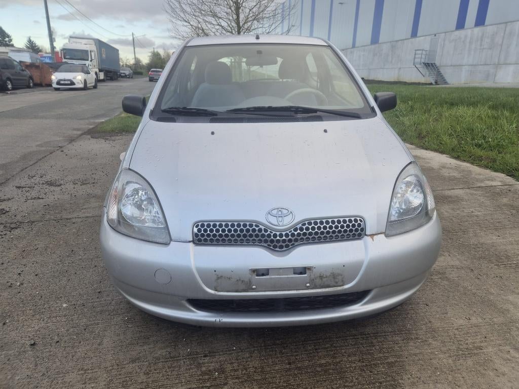 Airoc Toyota Yaris 1.3 Essence, Autos, Achat, Entreprise, Boîte manuelle, Yaris