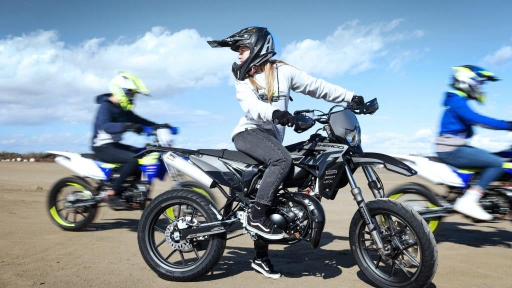 Sherco 50-SM-R Blackmoon | Offre exceptionnelle | Classe B, Vélos & Vélomoteurs, Neuf, Autres marques, Enlèvement ou Envoi, 49 cm³