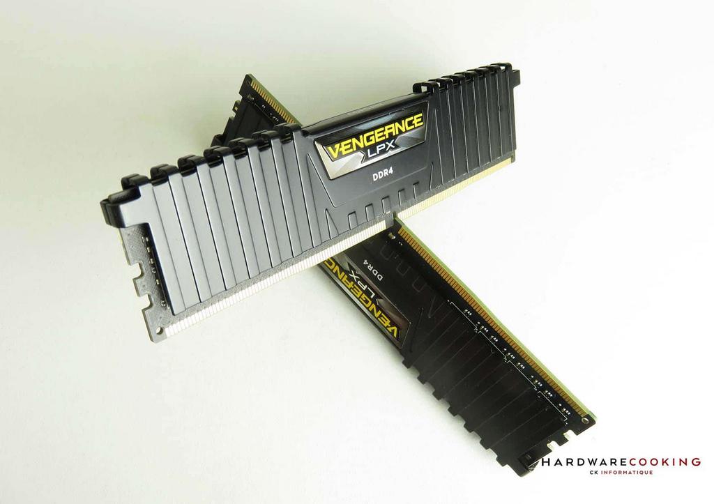 8 GB RAM DDR4 2400 MHz, DDR4, 8 GB, Ophalen of Verzenden, Zo goed als nieuw