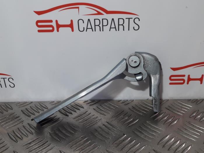 Charnière capot d'un Audi A3, Autos : Pièces & Accessoires, -, 3 mois de garantie, Audi, Utilisé