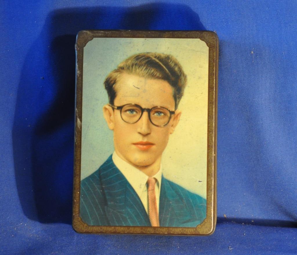 boite en fer roi baudouin, Collections, Boîte en métal, Enlèvement ou Envoi, Utilisé, Autre, Autres marques