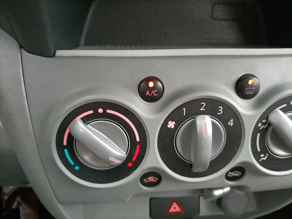 Nissan pixo 119099 km AIRCO garantie 1 an, Autos, Nissan, Achat, 50 kW, Phares antibrouillard, Entreprise