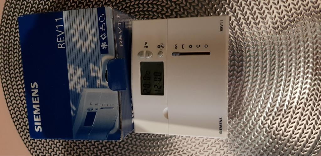 Thermostat d'ambiance programmable  neuf, Bricolage & Construction, Enlèvement, Thermostat