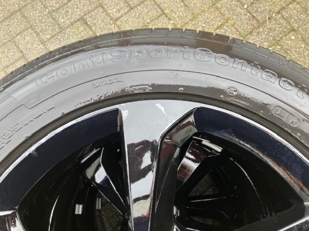 Alu-velgen 19" met banden vr Jaguar F-page., Auto-onderdelen, Banden en Velgen, Gebruikt, 255 mm, Banden en Velgen, Terreinwagen