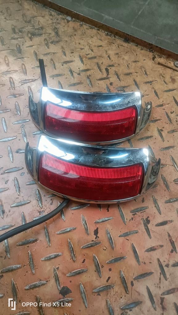 Garde-boue arrière Touring avec garniture Harley-Davidson, Motos, Pièces | Harley-Davidson, Enlèvement ou Envoi