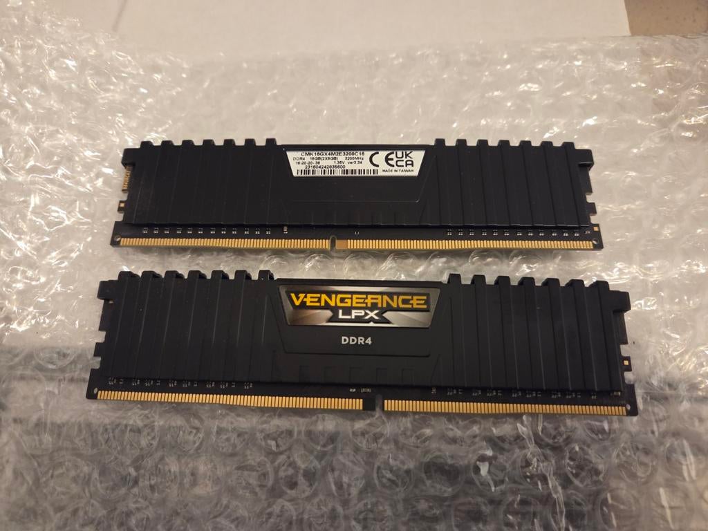 Corsair Vengeance LPX 16 GB (2 x 8 GB) DDR4 3200 MHz, DDR4, Ophalen of Verzenden, Zo goed als nieuw, Desktop