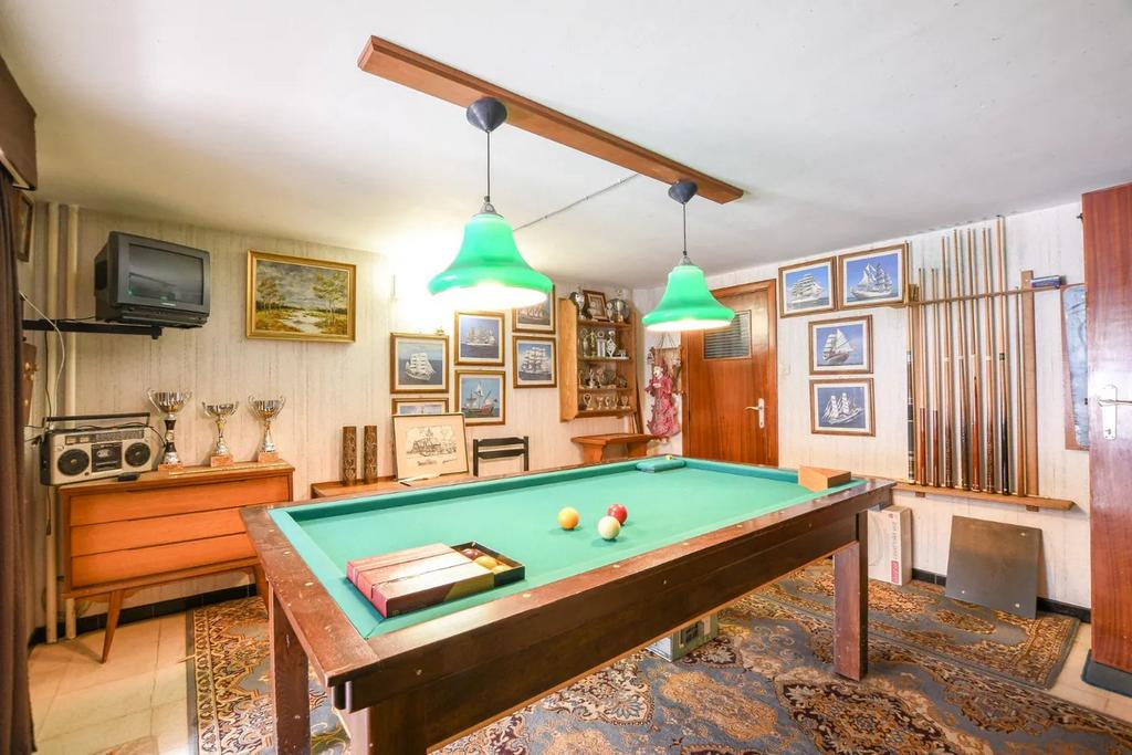 Driebanden (incl. accessoires), Sport en Fitness, Biljarten en Poolen, Ophalen, Zo goed als nieuw