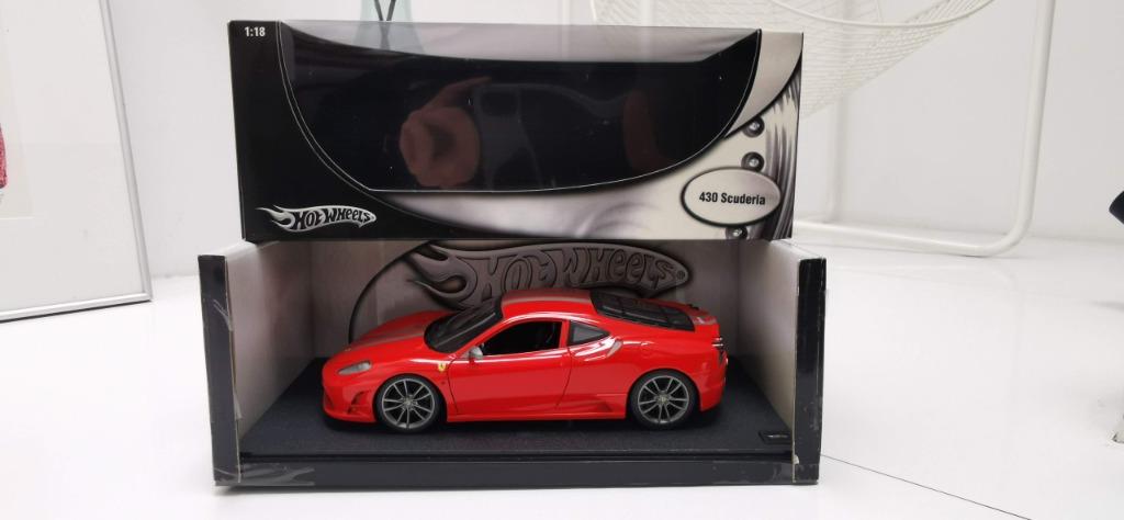 Ferrari F 430 Scuderia 1:18 Hot Wheels inclusief doos # P988, Hobby en Vrije tijd, Ophalen of Verzenden, Gebruikt, Auto, Hot Wheels