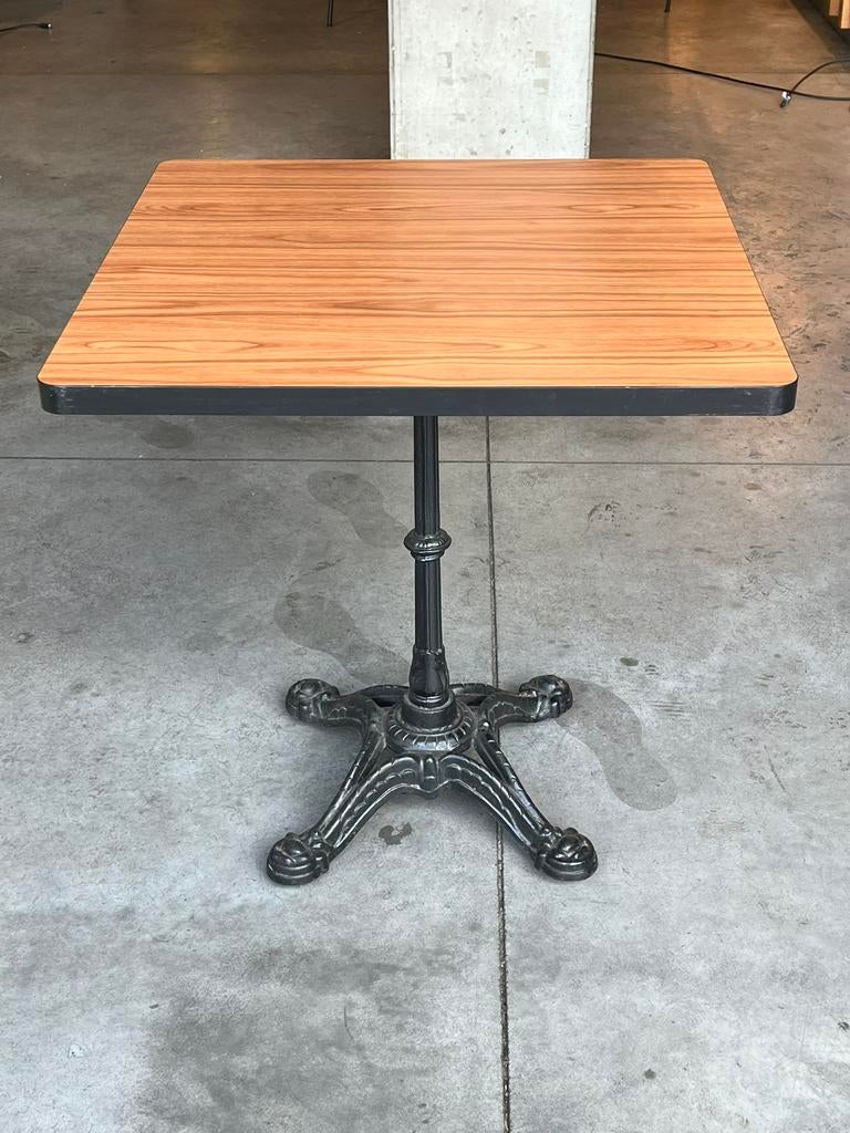 Ensemble de chaises et de tables, Enlèvement, Comme neuf