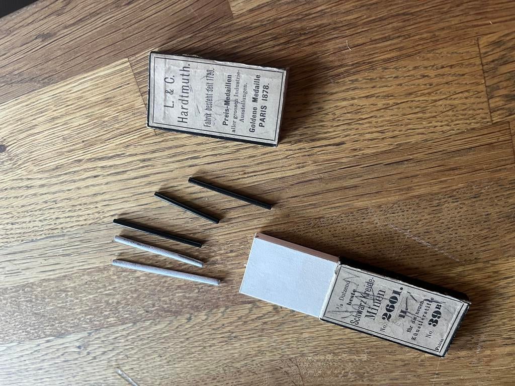 VINTAGE MINES GRAPHITE L&C HARDTMUTH, Enlèvement ou Envoi