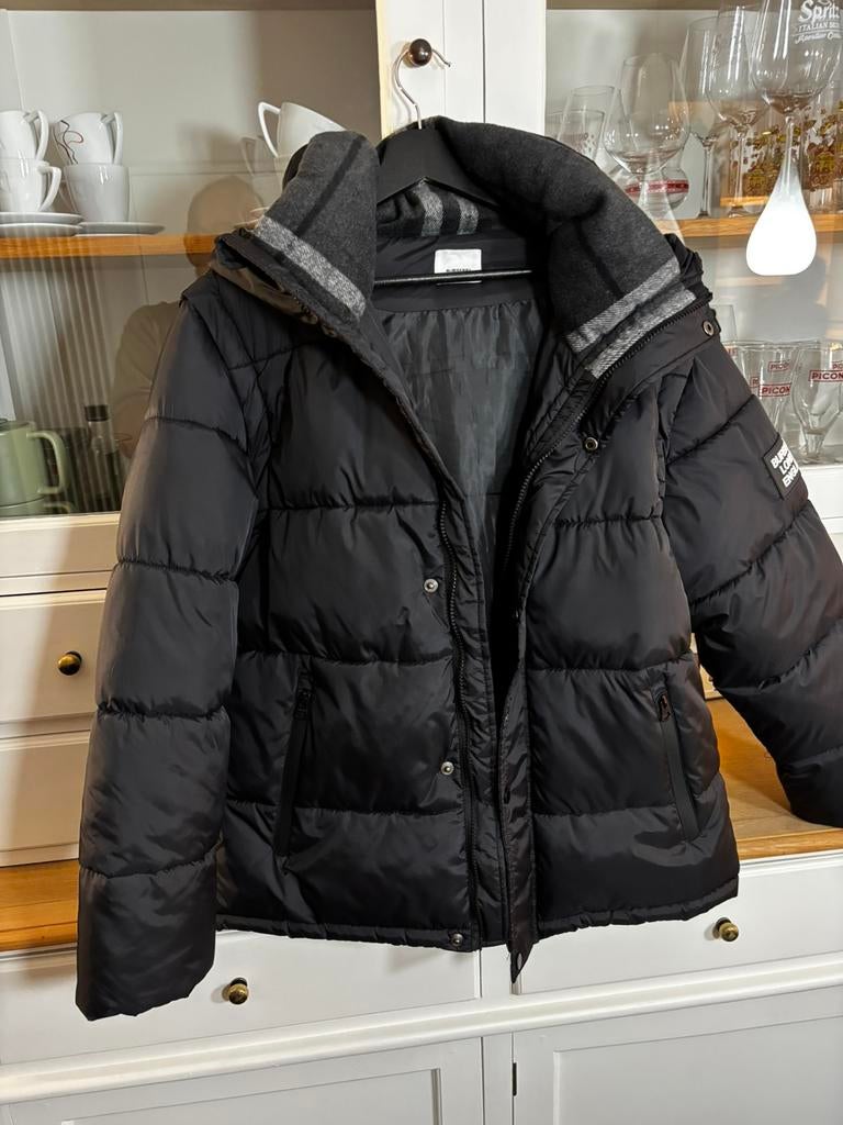 Burberry donsjack voor heren, maat S, Ophalen of Verzenden, Zo goed als nieuw, Zwart