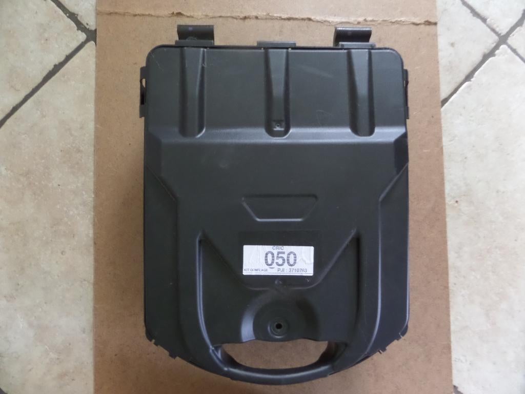 Renault Trafic 3 : kit secours après crevaison, Autos : Pièces & Accessoires, Pneus & Jantes, Pneu(s), Autres dimensions, Autre