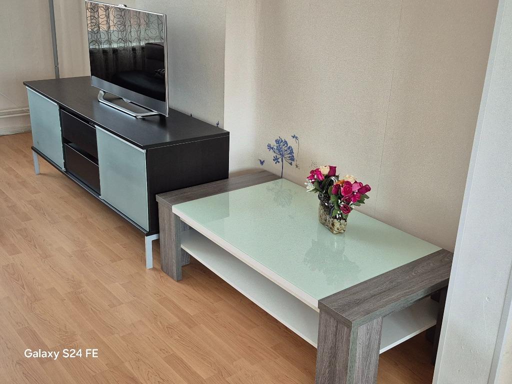 Meuble TV comme neuf, 133x68x42, Moins de 100 cm, Comme neuf, Enlèvement, 50 à 100 cm