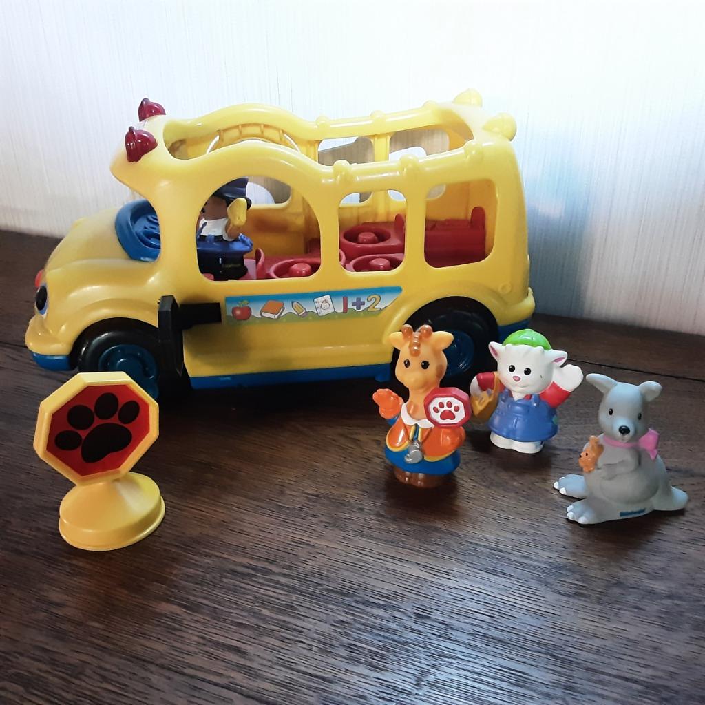 Fisher price grote schoolbus met 5 popjes, Ophalen of Verzenden, Zo goed als nieuw, Duw- of Trekspeelgoed, Met licht