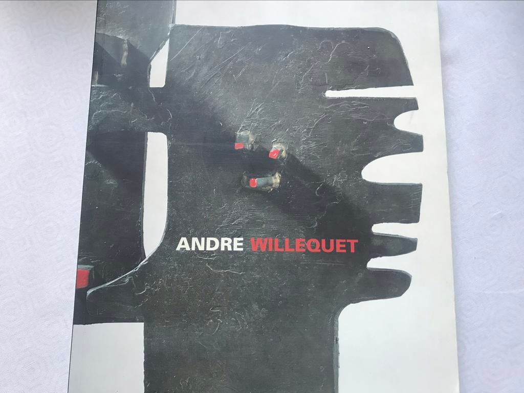 André Willequet Sculptures 180pag, Ophalen of Verzenden, Zo goed als nieuw, Beeldhouwkunst