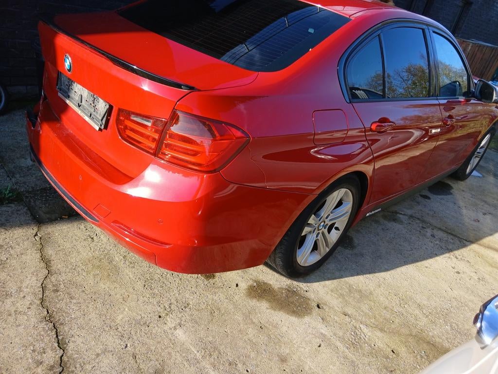 Bmw série 320d f30 sport moteur n47d20c en pièces détachées, Enlèvement ou Envoi, Arrière, BMW, Porte