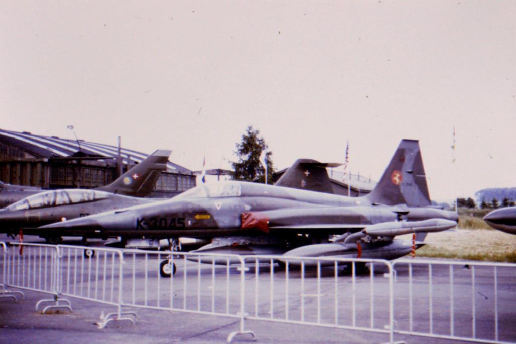 5 dia's - vliegtuigen Koninklijke Nederlandse Luchtmacht, Verzenden, Luchtmacht, Foto of Poster