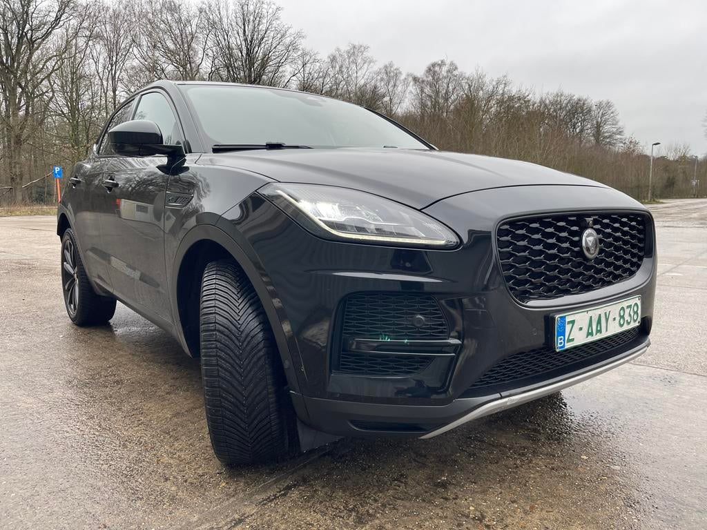 E pace P200 S AWD Benzine+Elektrisch 200pk AUTOMAAT!!!!!!, Auto's, Automaat, 4 cilinders, Zwart, Leder